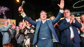 Μπαρτ ντε Βέβερ: Ποιος είναι ο πρώτος Φλαμανδός πρωθυπουργός του Βελγίου