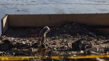 Οι άνεμοι δυναμώνουν τις φλόγες στο Λος Άντζελες - 25 οι νεκροί, τεράστιες οι καταστροφές