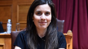 Ιωάννα Λυτρίβη στο «Μανιφέστο»: Οι συγκεντρώσεις μάς αφορούν όλους, υπερβαίνουν τη συγκυρία