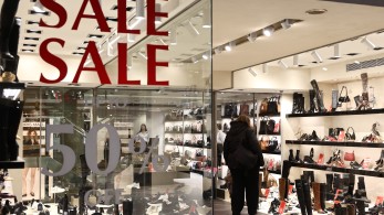 Χειμερινές εκπτώσεις: ποια καταστήματα θα λειτουργήσουν - Τι πρέπει να προσέξουν οι καταναλωτές