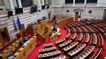 Υπουργείο Τουρισμού: προς ψήφιση το νομοσχέδιο για τα Airbnb