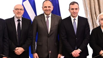 Υπουργείο Εξωτερικών: ο Τάσος Χατζηβασιλείου αναλαμβάνει επίσημα τα καθήκοντα του Κώστα Φραγκογιάννη