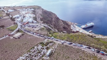 Σαντορίνη: σεισμικό μπαράζ με τρεις δονήσεις σε μισή ώρα