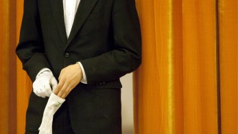 Πάνος Αλεξόπουλος, o επιτυχημένος μπάτλερ των διάσημων