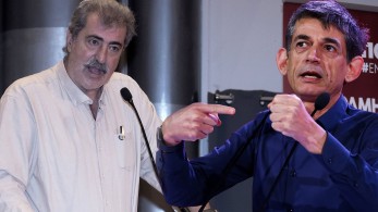 «Ξεκατίνιασμα» Πολάκη-Καρανίκα: το «κουταβάκι της Όλγας» και η… καμένη φλάντζα