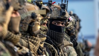 ΗΠΑ: αναχωρεί το 1ο αεροσκάφος  που θα μεταφέρει μετανάστες στο Γκουαντάναμο