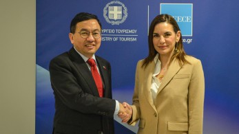 Όλγα Κεφαλογιάννη: Η ενίσχυση της τουριστικής συνεργασίας στο επίκεντρο συνάντησης με τον νέο πρέσβη Κίνας