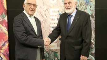 Ο Nικήτας Κακλαμάνης σε εκδήλωση της Ελληνικής Αντικαρκινικής Εταιρείας