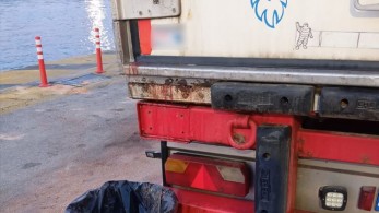 Πειραιάς: εντοπίστηκε φορτηγό με 20 τόνους ζωικών υπολειμμάτων - Χαρδαλιάς: Καμία ανοχή