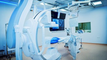 Κολοσσιαίο deal 2,3 δισ. ευρώ από τους Άραβες στην Υγεία