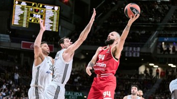 Με Φουρνιέ από άλλον πλανήτη ο Ολυμπιακός υπέταξε τη Ρεάλ με 86-96