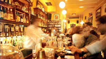 Και τώρα τι θα κάνουμε χωρίς τα… μπουζούκια;