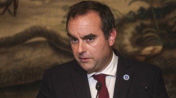 Γαλλία: εφοδιάζει με στρατιωτικές πληροφορίες την Ουκρανία (βίντεο)