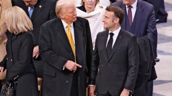 Στον Λευκό Οίκο τη Δευτέρα ο Εμανουέλ Μακρόν για την Ουκρανία - Ντόναλντ Τραμπ: Η Ρωσία κρατά «τα χαρτιά στα χέρια»