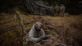 Γερμανία: σχέδιο Χριστιανοδημοκρατών και Σοσιαλδημοκρατών για επενδύσεις στην άμυνα