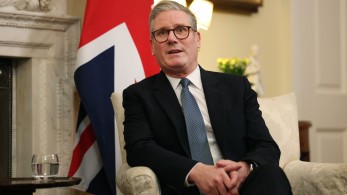Βρετανία: Ο πρωθυπουργός Στάρμερ έδιωξε τον υφυπουργό Υγείας λόγω προσβλητικών μηνυμάτων στο WhatsApp Βρετανία: Ο πρωθυπουργός Στάρμερ έδιωξε τον υφυπουργό Υγείας λόγω προσβλητικών μηνυμάτων στο WhatsApp