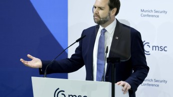 Τζέι ντι Βανς για Ουκρανία: Βρισκόμαστε μία ανάσα από τη συμφωνία ειρήνης