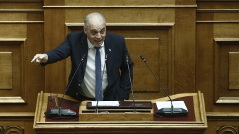 Βελόπουλος: με fake news και εργαλειοποίηση του συλλαλητηρίου ζητάει πάλι εκλογές