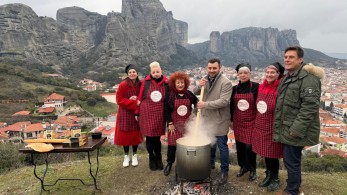 Καθαρά Δευτέρα: στην Καλαμπάκα γιορτάζουν με τρουφομανιταροφασολάδα