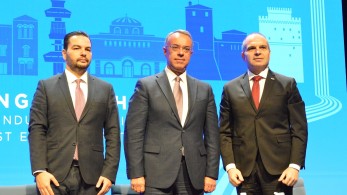 Χρήστος Σταϊκούρας: Προτεραιότητα η ανάπτυξη διασυνοριακών οδικών και σιδηροδρομικών αξόνων