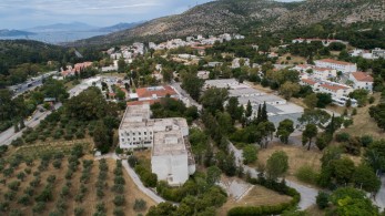 Στον εισαγγελέα ο 47χρονος που σκότωσε με γυαλί ασθενή στο Δαφνί