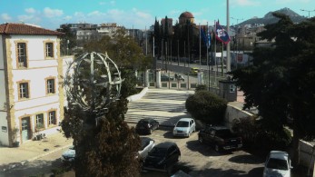 Δικαίωση για τις τρεις συμβασιούχους του 9,84 - Κόλαφος για τη διοίκηση Δούκα Δικαίωση για τις τρεις συμβασιούχους του 9,84 - Κόλαφος για τη διοίκηση Δούκα