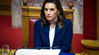 Όλγα Κεφαλογιάννη: Η ζωή στη Σαντορίνη επιστρέφει στην κανονικότητα