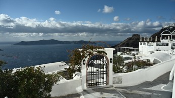 Σαντορίνη: Αποκλείεται να ξυπνήσει το ηφαίστειο λέει ο Λέκκας - Ολοκληρώθηκαν οι ατοψίες