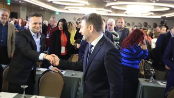 Ο Χάρης Δούκας θέλει… εκλογές με το βλέμμα στον Νίκο Ανδρουλάκη