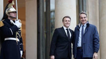 Εμανουέλ Μακρόν: επιβεβαιώνει την γαλλοελληνική στρατηγική συνεργασία στα αμυντικά ζητήματα