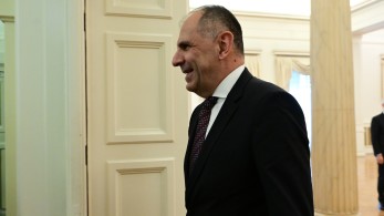 Ο Γιώργος Γεραπετρίτης ενημερώνει τους πολιτικούς αρχηγούς για το Κυπριακό Ο Γιώργος Γεραπετρίτης ενημερώνει τους πολιτικούς αρχηγούς για το Κυπριακό