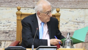 Κακλαμάνης σε Κωνσταντοπούλου: Δεν θα κυβερνάτε εσείς τη Βουλή (Vid)