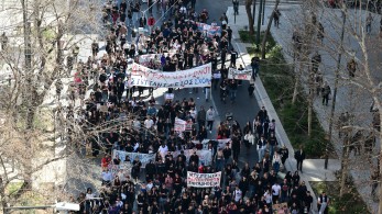 Τέμπη: συλλαλητήριο στα Προπύλαια - Πέντε προσαγωγές Τέμπη: συλλαλητήριο στα Προπύλαια - Πέντε προσαγωγές