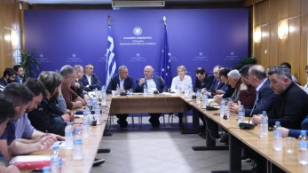 Συνεχίζουν τον αγώνα τους οι αγρότες - Ικανοποιήθηκαν μόνο για το αγροτικό πετρέλαιο