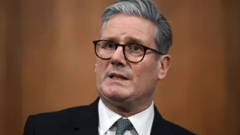 Βρετανία: ύποπτη φωτιά στο σπίτι του πρωθυπουργού Κιρ Στάρμερ