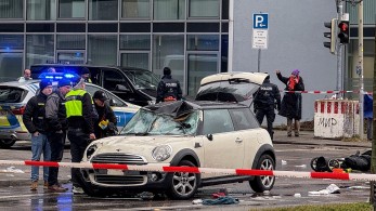 Μόναχο: 24χρονος Αφγανός ο οδηγός που έπεσε με αυτοκίνητο σε διαδήλωση - 27 οι τραυματίες Μόναχο: 24χρονος Αφγανός ο οδηγός που έπεσε με αυτοκίνητο σε διαδήλωση - 27 οι τραυματίες
