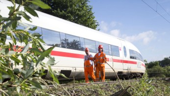 Γερμανία: ένας νεκρός και 13 τραυματίες σε σύγκρουση τρένου με φορτηγό έξω από το Αμβούργο
