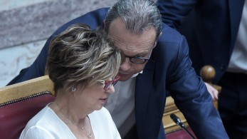 ΣΥΡΙΖΑ: βαθαίνει το χάσμα Φάμελλου - Γεροβασίλη: Συνεδριάζει εκτάκτως η ΚΟ ΣΥΡΙΖΑ: βαθαίνει το χάσμα Φάμελλου - Γεροβασίλη: Συνεδριάζει εκτάκτως η ΚΟ