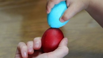 Όταν η πραγματικότητα δεν βολεύει το αφήγημα