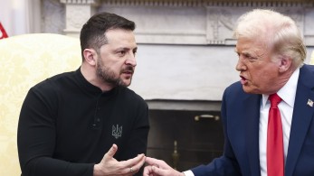 Τραμπ: Επίθεση σε Ζελένσκι-Μπάιντεν για την έναρξη του πολέμου - Ο Πούτιν με σέβεται