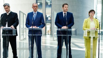 Σε τροχιά σχηματισμού κυβέρνησης στη Γερμανία: Πρώτη συμφωνία CDU και SPD