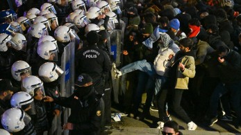 Τουρκία: η λαϊκή διαμαρτυρία συνεχίζεται, ο Ερντογάν δεν υποχωρεί Τουρκία: η λαϊκή διαμαρτυρία συνεχίζεται, ο Ερντογάν δεν υποχωρεί