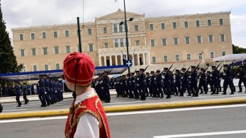 Με λαμπρότητα και πατριωτικό παλμό οι εκδηλώσεις για την 25η Μαρτίου στην Αθήνα