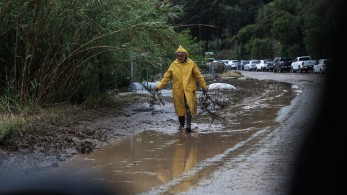 Κακοκαιρία: μήνυμα από το 112 στην Κρήτη - Προβλήματα στα Χανιά