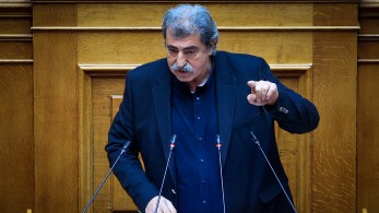 Πολάκης: αμφισβητεί την απειλή της Ρωσίας και «κουνάει το δάκτυλο» στην Ευρώπη (Vid)