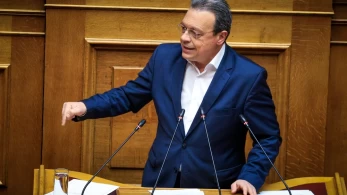 Τέμπη: Ο Φάμελος ζητά να γίνει δεκτό το αίτημα Σπίρτζη για επιτροπή της Βουλής Τέμπη: Ο Φάμελος ζητά να γίνει δεκτό το αίτημα Σπίρτζη για επιτροπή της Βουλής