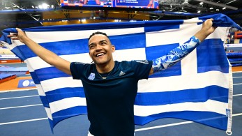 Καραλής: πρόβα τζενεράλε για το Παγκόσμιο με νέα πτήση στα 6 μ. (Vid)