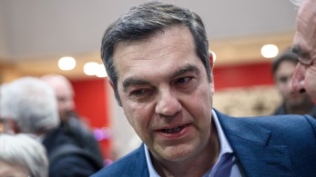 Αλέξης Τσίπρας: όσο ψάχνει την κατάλληλη στιγμή, οι… ευνοημένοι τον «πυροβολούν» Αλέξης Τσίπρας: όσο ψάχνει την κατάλληλη στιγμή, οι… ευνοημένοι τον «πυροβολούν»