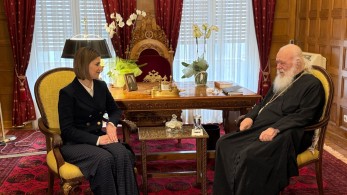 Αγαπηδάκη σε αρχιεπίσκοπο Ιερώνυμο: Ενίσχυση συνεργασίας Εκκλησίας - Πολιτείας στον τομέα της Υγείας