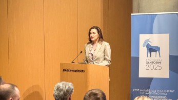 Όλγα Κεφαλογιάννη: Η Σαντορίνη επιστρέφει στην κανονικότητα